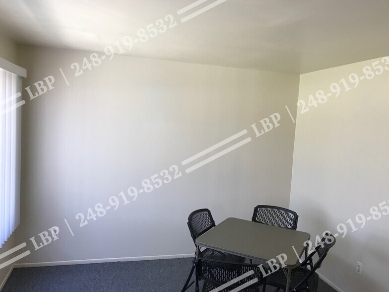 Building Photo - 5925 Inkster Rd