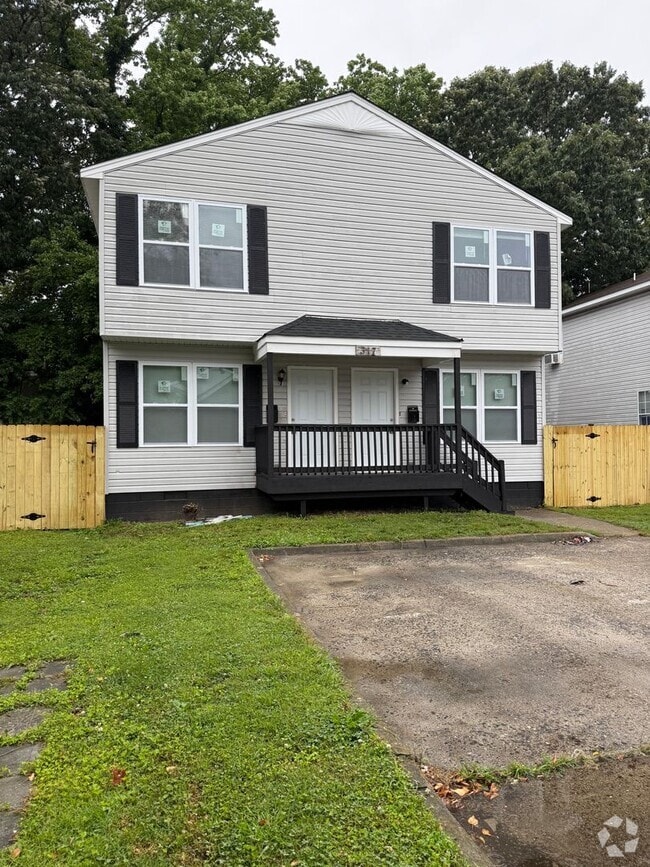 Building Photo - 315-317 Roselynn Lane