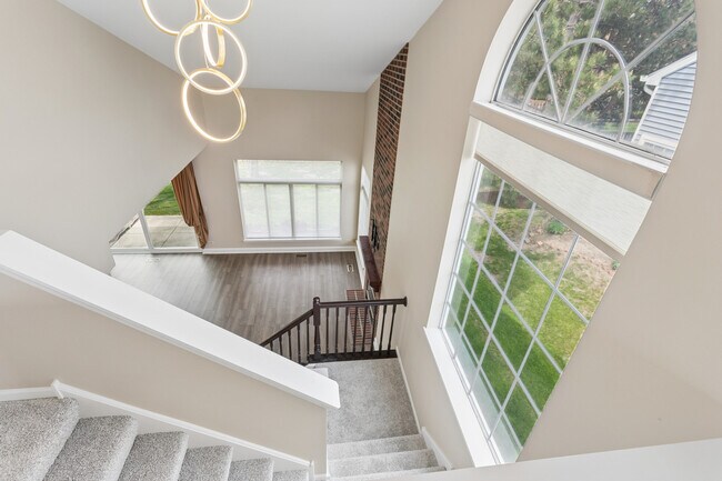 Building Photo - 8167 Ripple Ridge