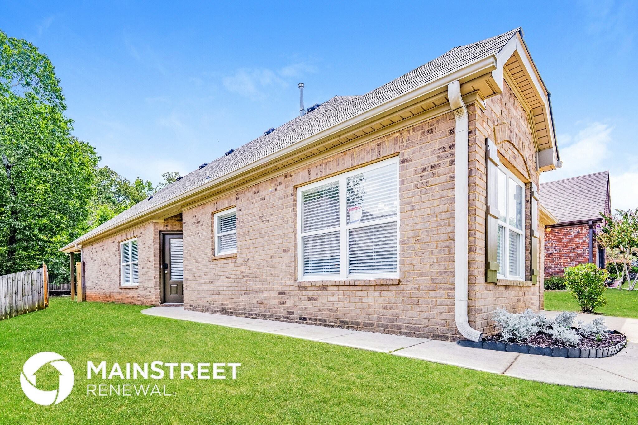 Building Photo - 6525 Southern Trace Dr