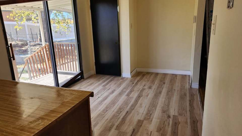 Building Photo - 275 W 4625 S