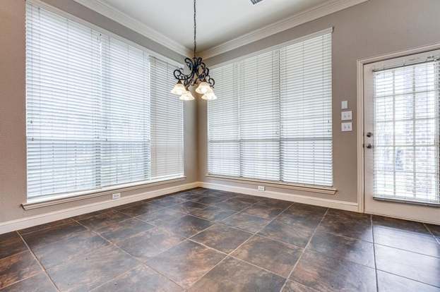 Building Photo - 7701 Thistledown Dr