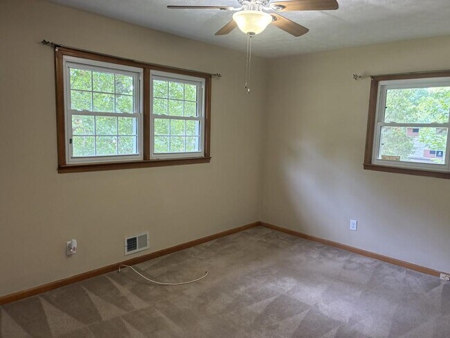Building Photo - 5346 Orchard Pl