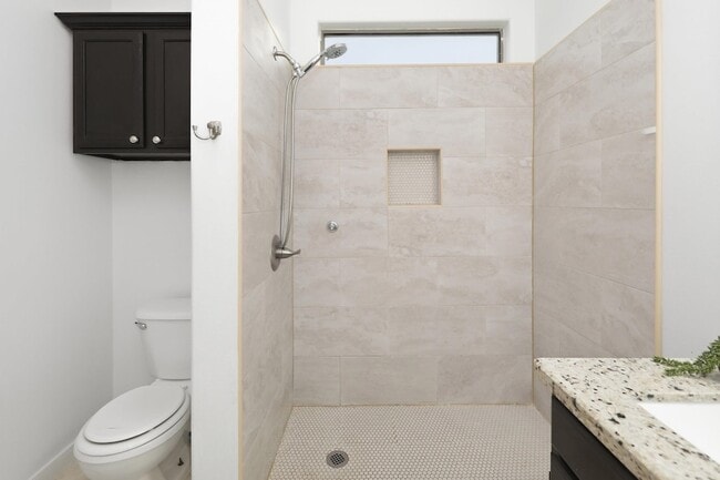 Building Photo - 2445 Monarch Dr