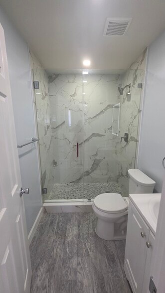 Unit 2 - 3740 SW 40th St