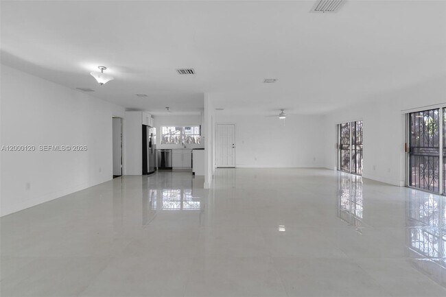 Building Photo - 13011 SW 80th St