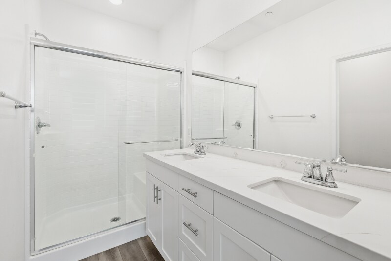 Building Photo - 5272 Beachfront Cove