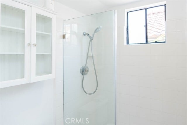 Building Photo - 25 Filare