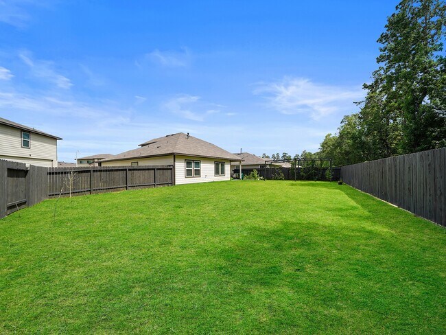 Building Photo - 14379 Sweet Mdw Trl