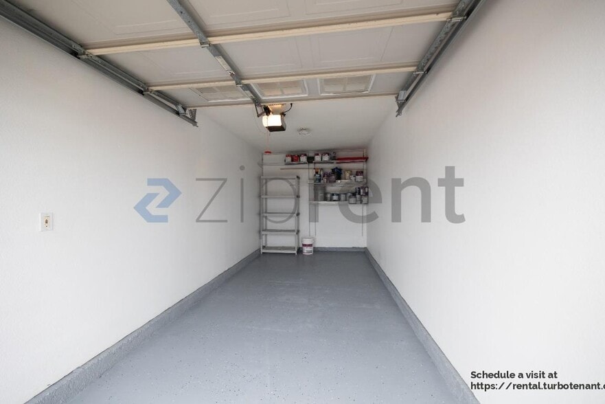 Building Photo - 4244 Cherokee Ave