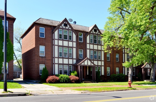1020-1050 Kenmore Ave - Kenmore Avenue Apartments