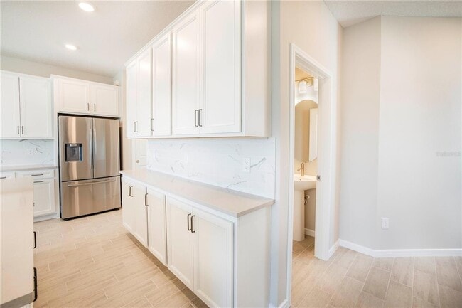 Building Photo - 11261 Beach Walk Wy NE