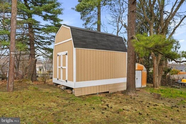 Building Photo - 110 Carroll Rd