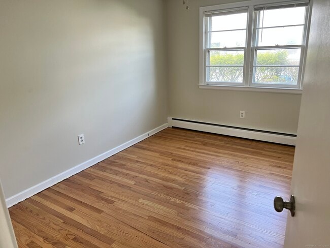 Building Photo - 138 Carroll St