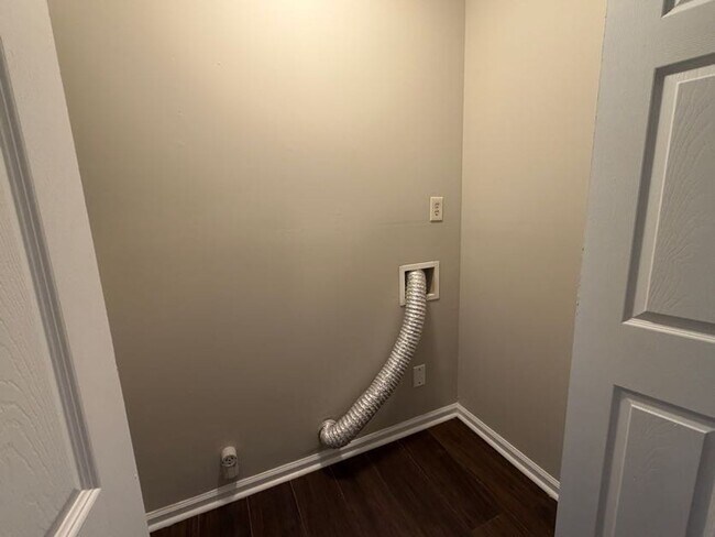 Building Photo - 3626 Pebble Creek Dr