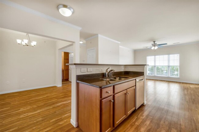 Building Photo - 1251 Strassner Dr