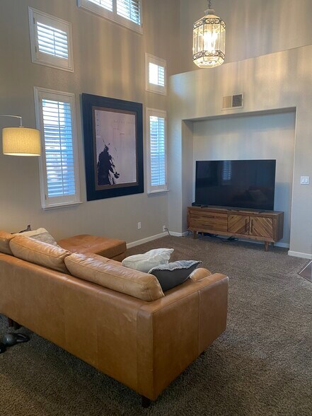 Building Photo - 5411 Havenhurst Cir