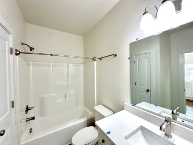 Building Photo - 1215 Corporate Dr