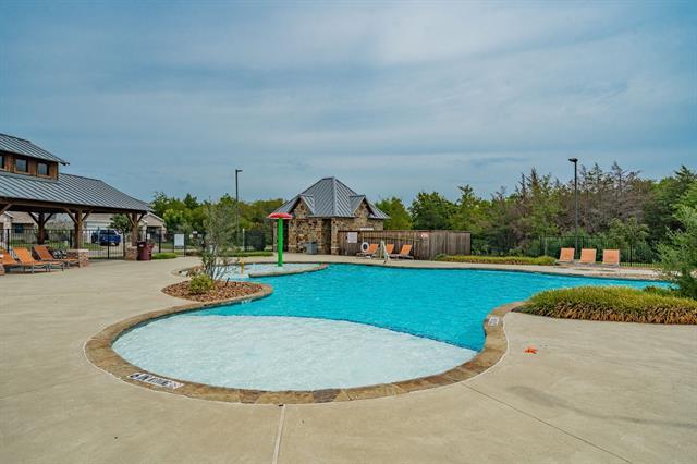 Building Photo - 5275 Amistad Dr