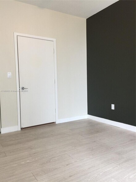 Building Photo - 79 SW 12th St