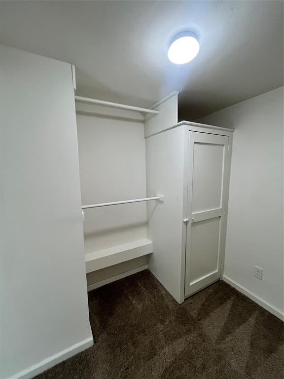 Building Photo - 2103 Bayou Dr