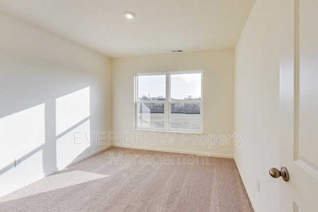 Building Photo - 10834 Penwell Wy