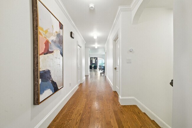 Building Photo - 197 Winchester St