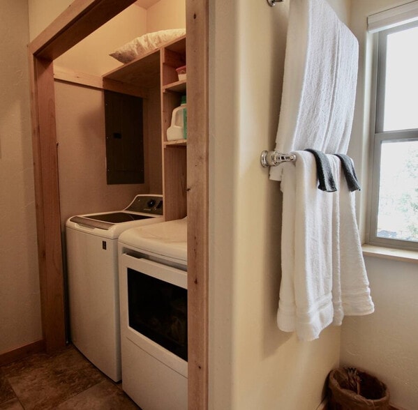 Building Photo - 783 MT-2