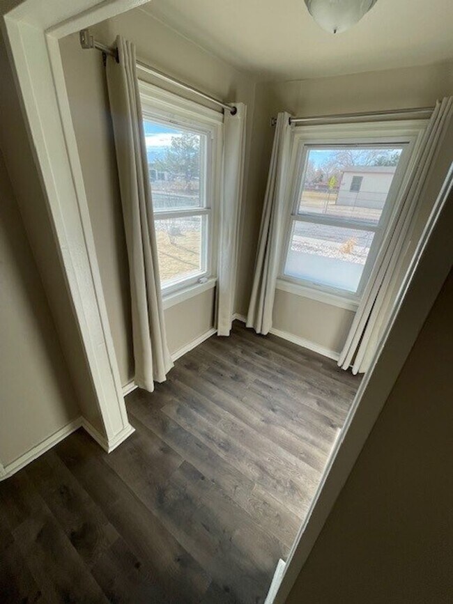 Building Photo - Coming soon! Charming 1-Bedroom Oasis with Modern Upgrades & Spacious Yard!