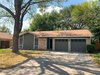 Building Photo - 11640 Parkfield Dr