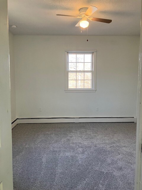 Building Photo - 353 Windham Rd