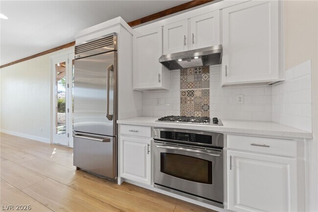 Building Photo - 1242 Calcione Dr