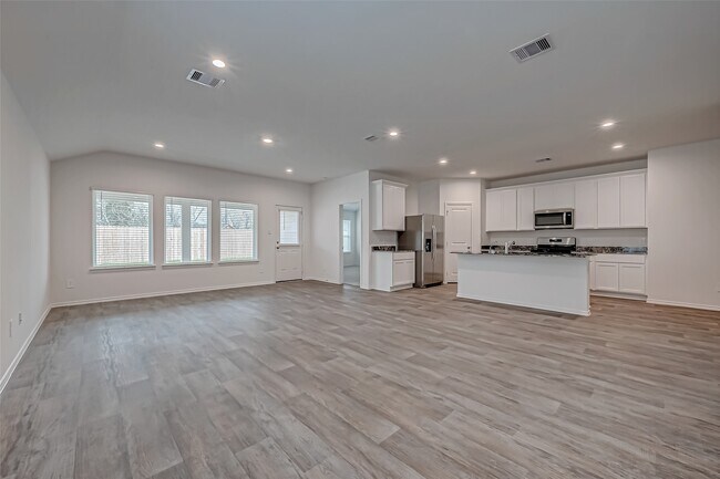 Building Photo - 2943 Sycamore Run Ln