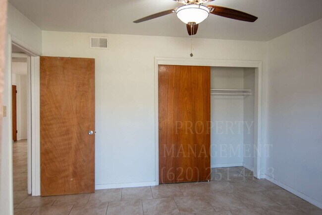 Building Photo - 1 Bedroom 1 Bath