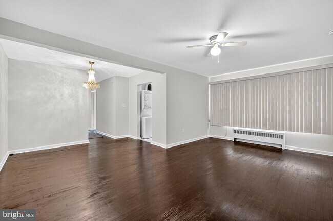 Primary Photo - 2321 Altamont Pl SE