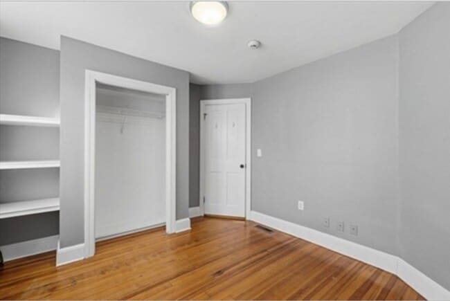Building Photo - 260 Brookline St