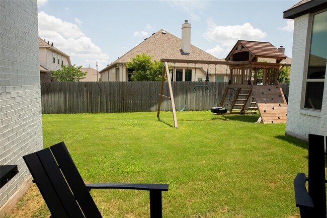Building Photo - 124 Ricker Way