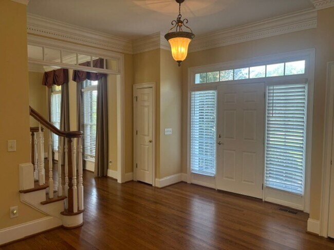 Building Photo - 43 Crooked Creek Ln