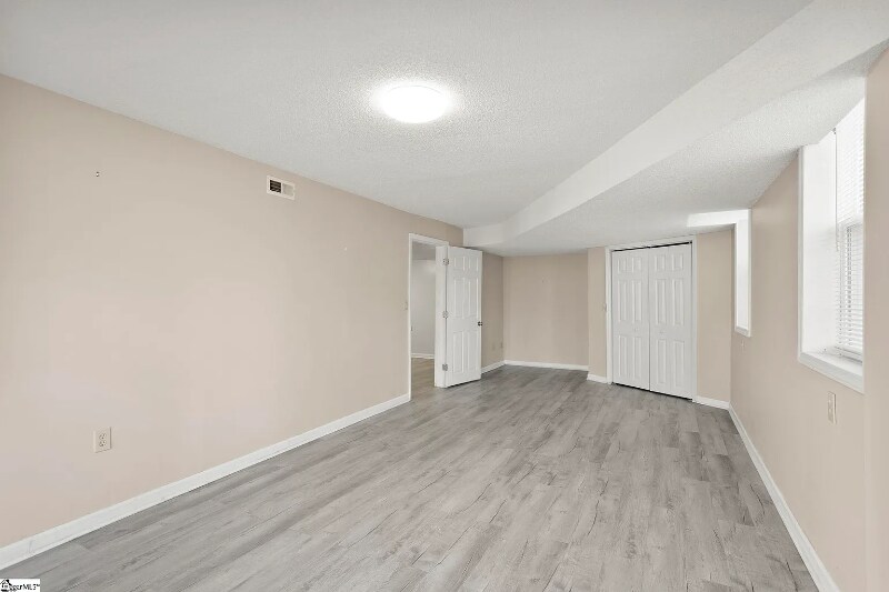 Building Photo - 2442 Fews Bridge Rd