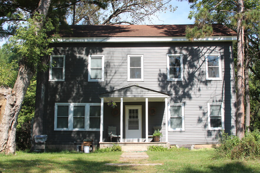 Building Photo - 16610 8th St N