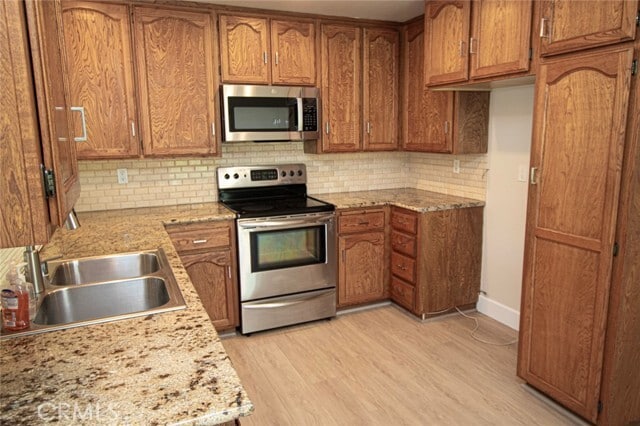 Building Photo - 3152 Alta Vista