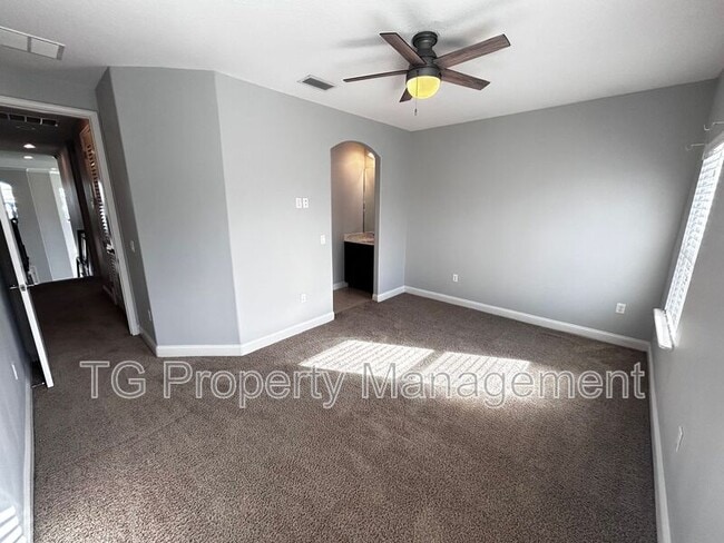 Building Photo - 4763 Yacht Ct