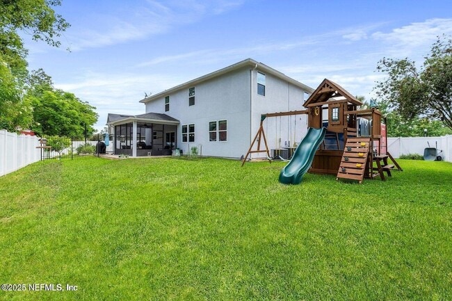 Building Photo - 11725 Paddock Gates Dr