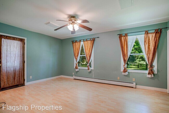 Building Photo - 3 br, 2.5 bath House - 3942 County Road 1.5