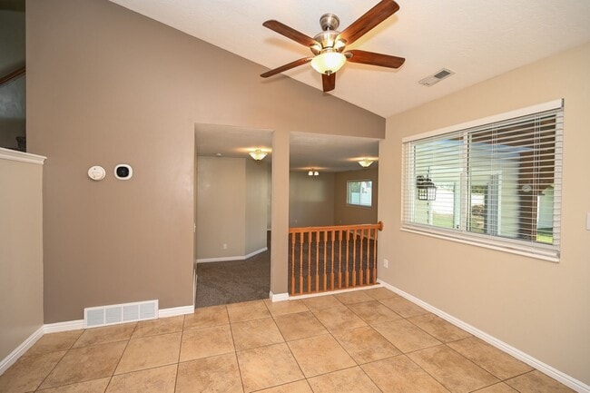 Building Photo - Great Family Home in Excellent Location!