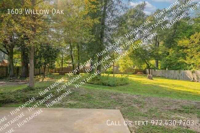 Building Photo - 1603 Willow Oak Dr