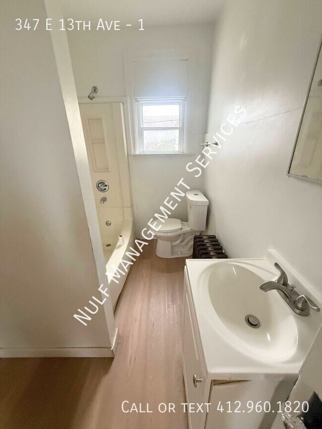 Building Photo - 347 E 13th Ave