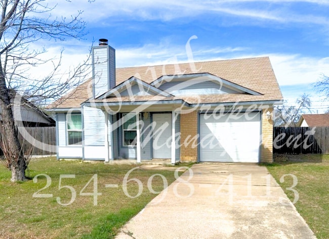 Primary Photo - AVAILABLE NOW! 1/2 OFF 1st Month's RENT IF YOU MOVE IN DURING DECEMBER!!!