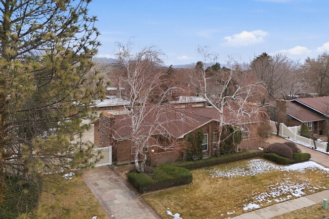 Building Photo - 3592 Bengal Blvd