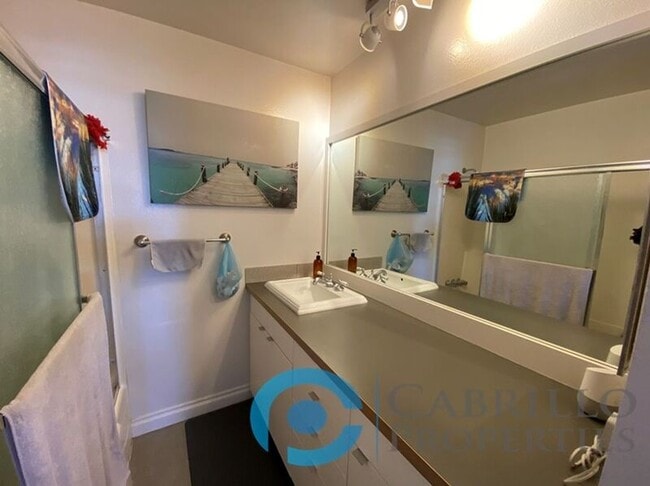 Building Photo - 1522 Meade Ave